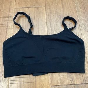Soma womens meduim black sports bra
